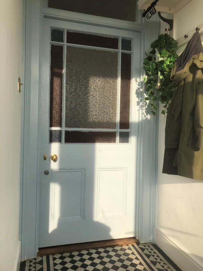 The Nest, Central Falmouth, 10 Mins To The Beaches And Off Street Parking Exterior foto